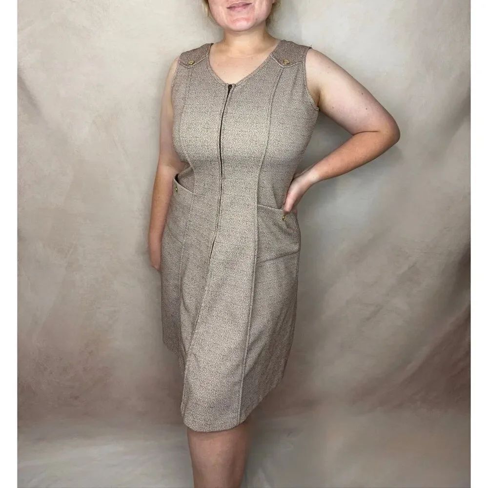 Vintage 1960s Mod Dress Size Large Polyester Knit MCM